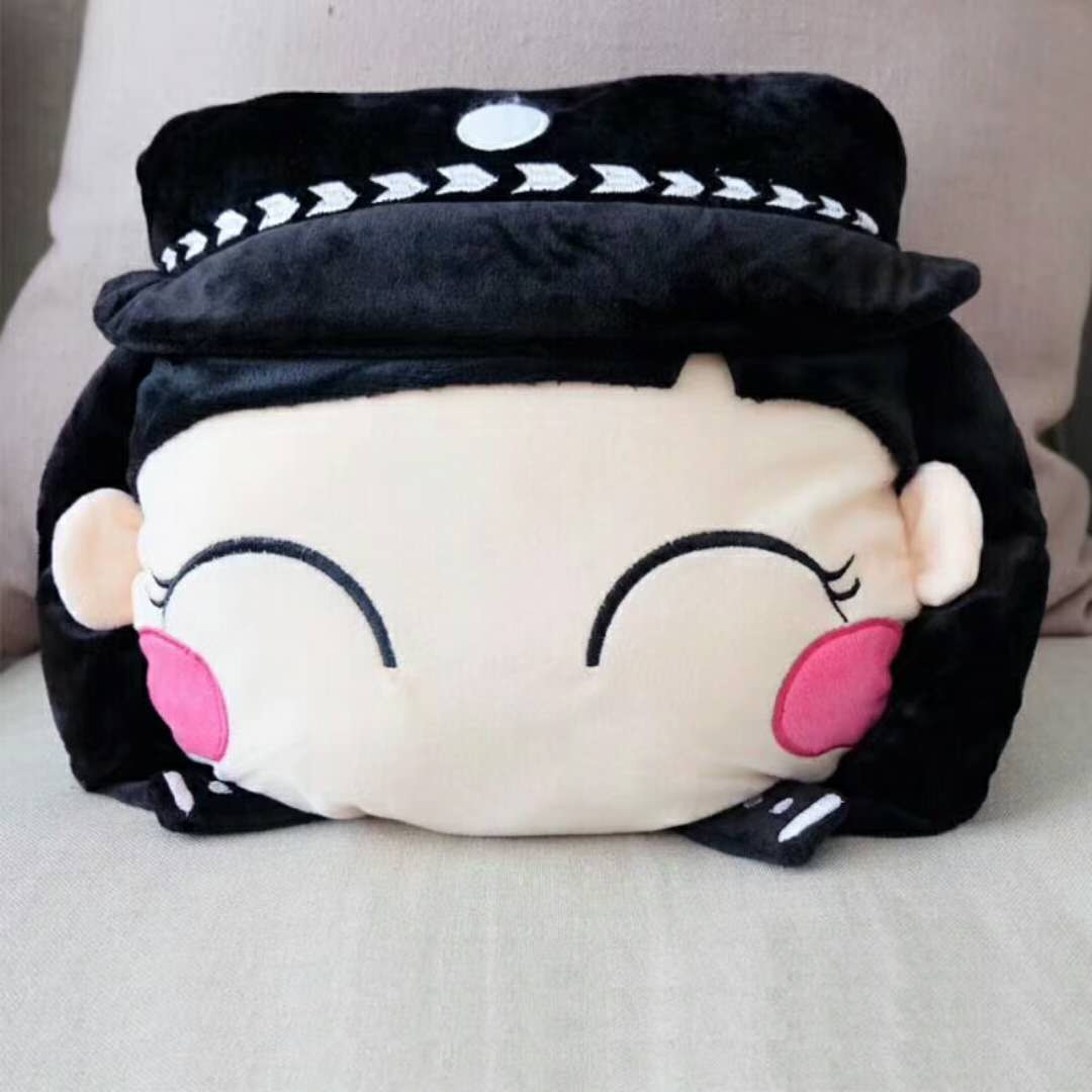 警察抱枕